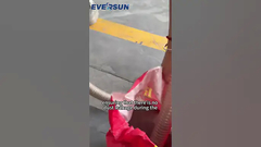 المغذية الفراغية: جهاز نقل ضغط سلبي فعال لنقل مواد البطارية